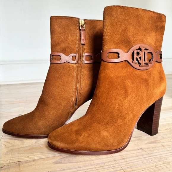 Ralph Lauren Abigael Brown Suede Leather Heel Boots NWOT Size 9.5 - Picture 3 of 7